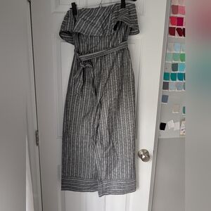 Striped Gray Wide-Leg Women's Jumpsuit with Tie Waist Ruffle Strapless Top XS
